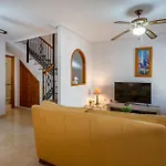 Hébergement de vacances Beautiful 3 Bed In Torrevieja