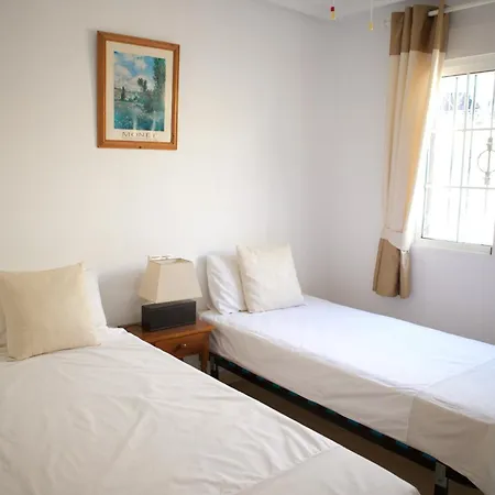 Beautiful 3 Bed In * Torrevieja